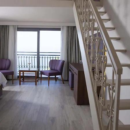 Palmera 3* Kusadası