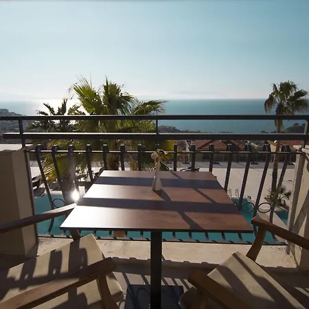 Hotel Palmera 3*